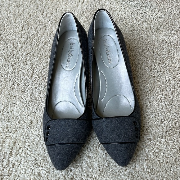 Kelly & Katie Lauren Heels - Picture 2 of 12